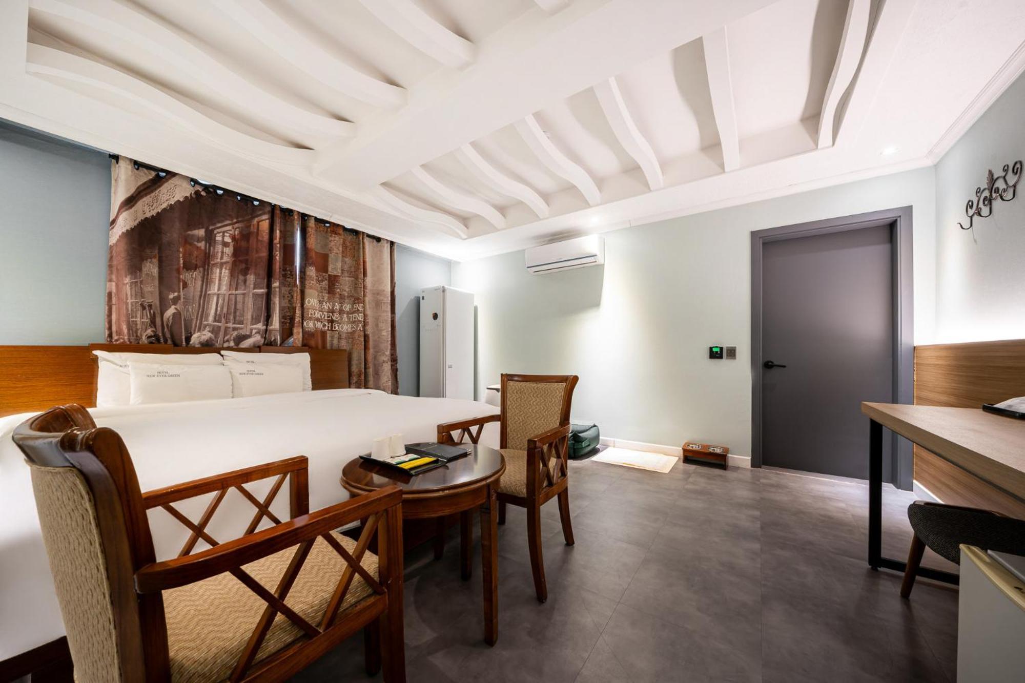 موكبو Hotel New Evergreen المظهر الخارجي الصورة