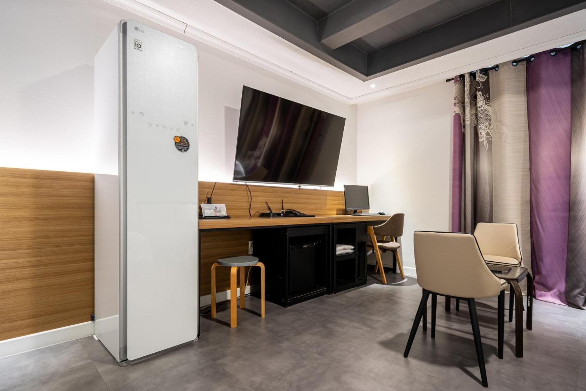 موكبو Hotel New Evergreen المظهر الخارجي الصورة